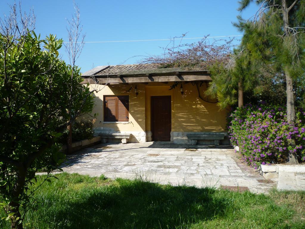 Villa Carcano تراني الغرفة الصورة